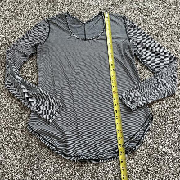 Lululemon black & white striped long sleeve top - Picture 8 of 13
